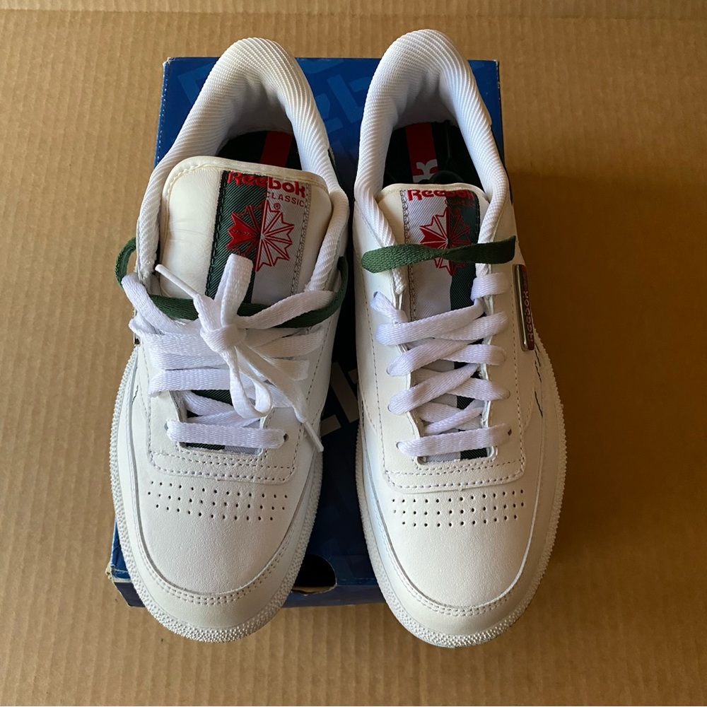 Reebok White Size 4